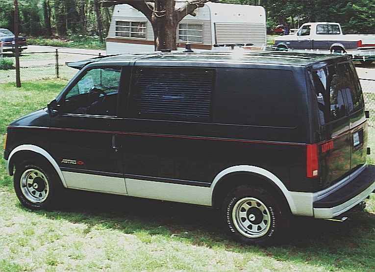 1994 Chevrolet Astro Van. 1988 Chevrolet Astro van.